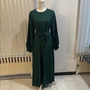 NWOT Elegant Green Women's Dress size L